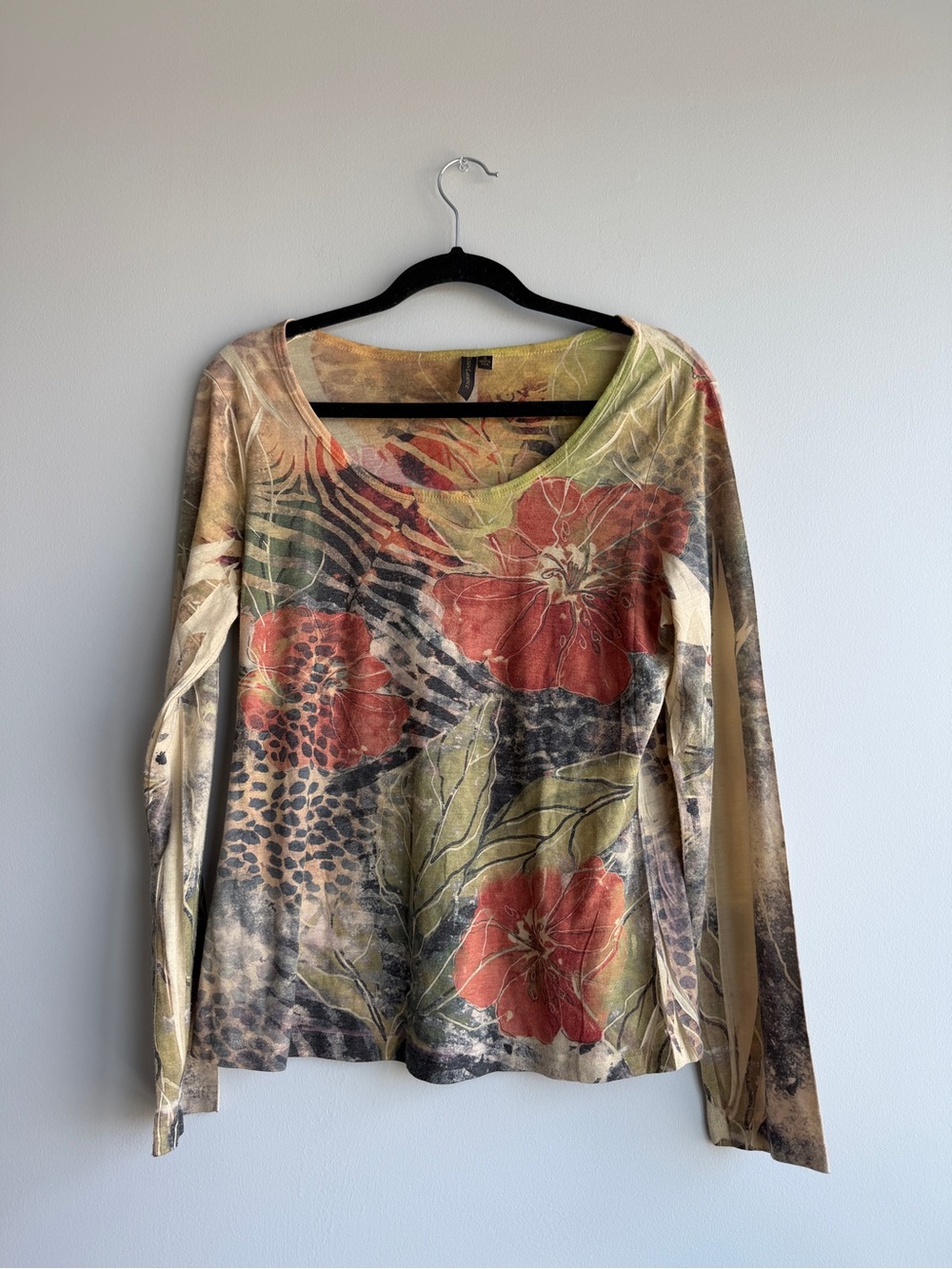 Susan Lawrence Vintage Floral Long-Sleeve Scoop Neck Top